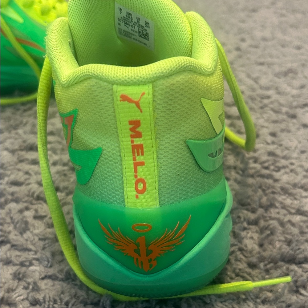 Puma Neon Green Sneakers - Picture 3 of 7